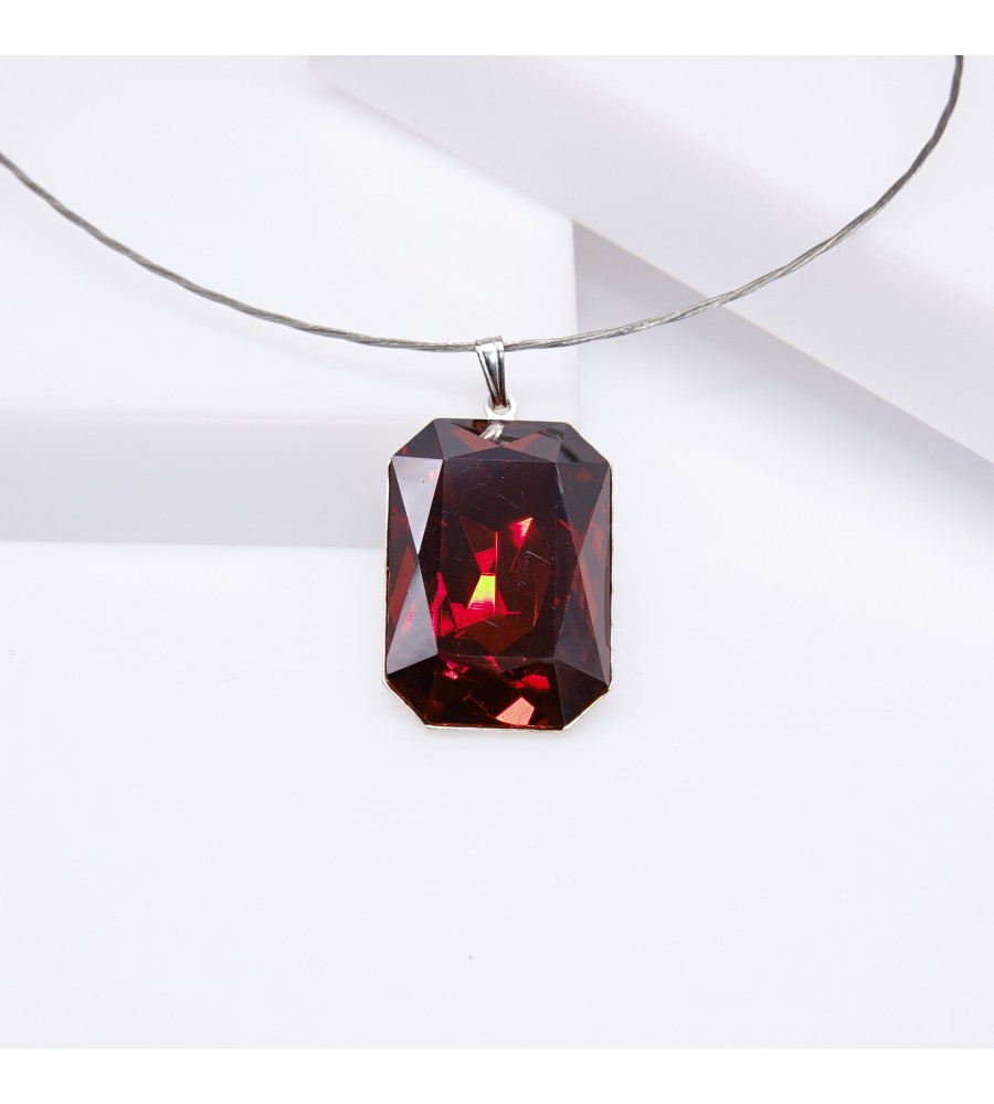 Rectangle Burgundy collier ras de cou artisanal argenté