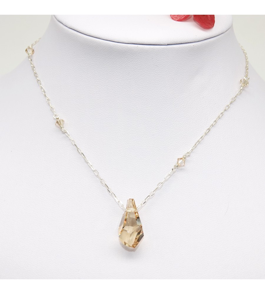 Collier en Argent 925ème Goutte Polygone Crystal Golden Shadow Collier en Argent 925ème Goutte Polygone Crystal Golden Shadow